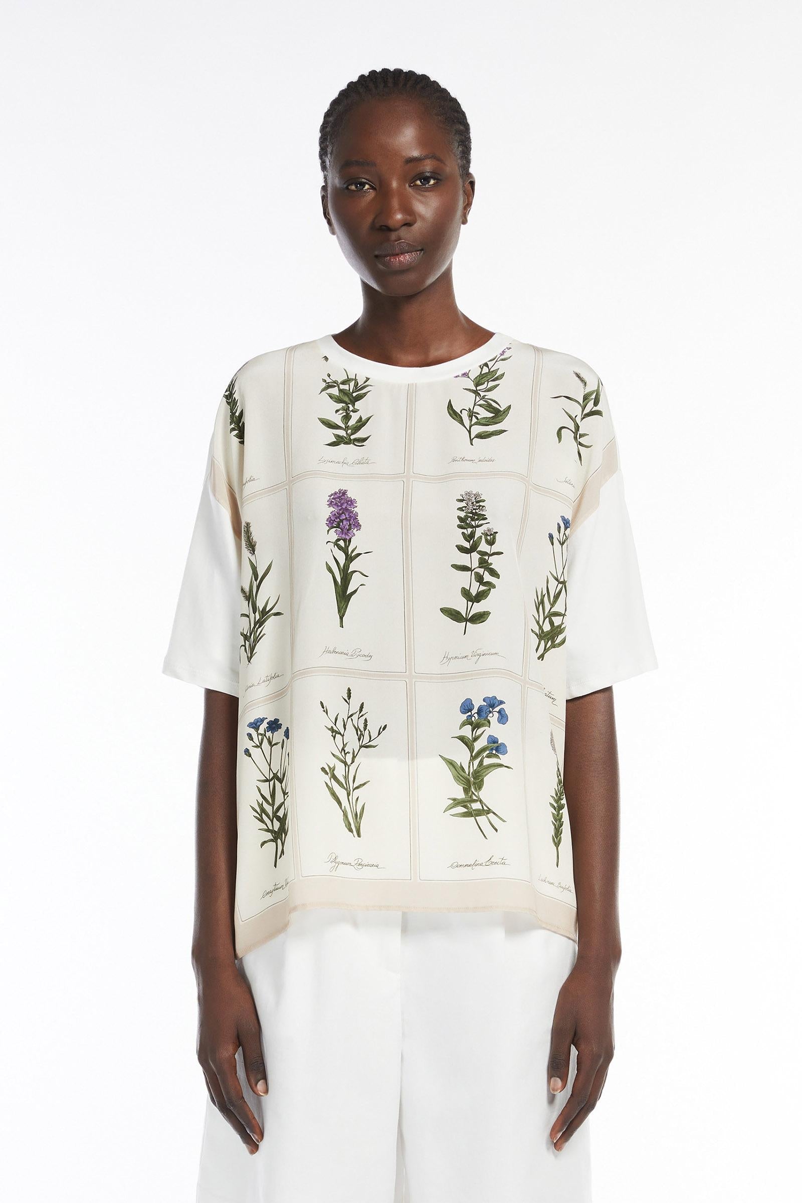 T-shirt in seta stampata e jersey