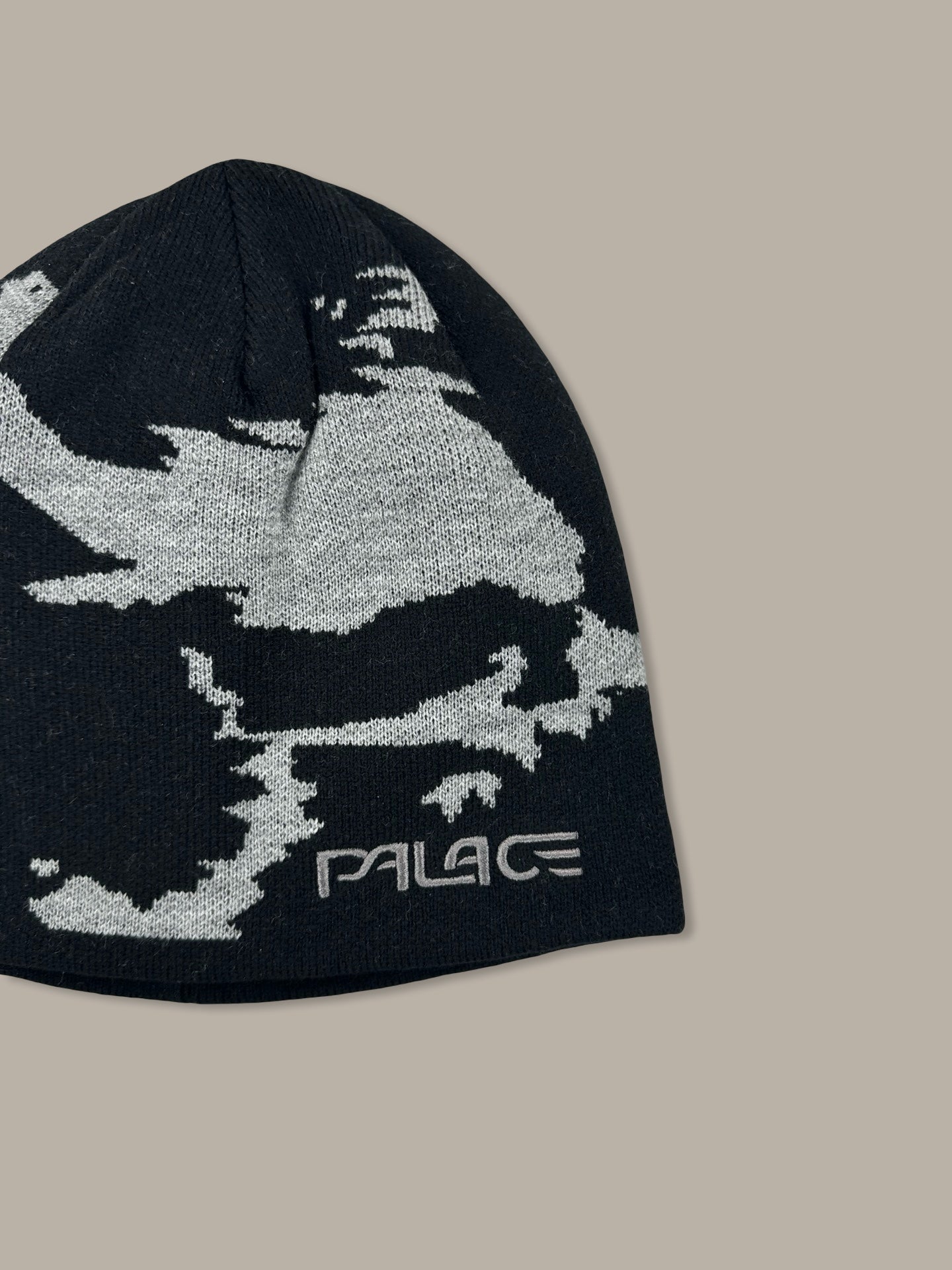 Oakley x Palace Skull Beanie Nero OS